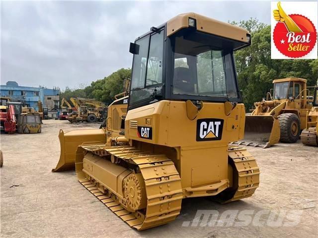 CAT D 5 K Верижни булдозери
