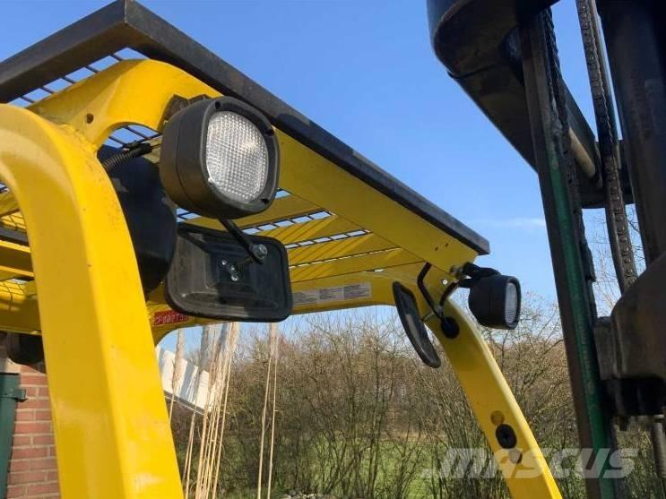 Hyster E 3.0XN Електрически вилични кари-повдигачи
