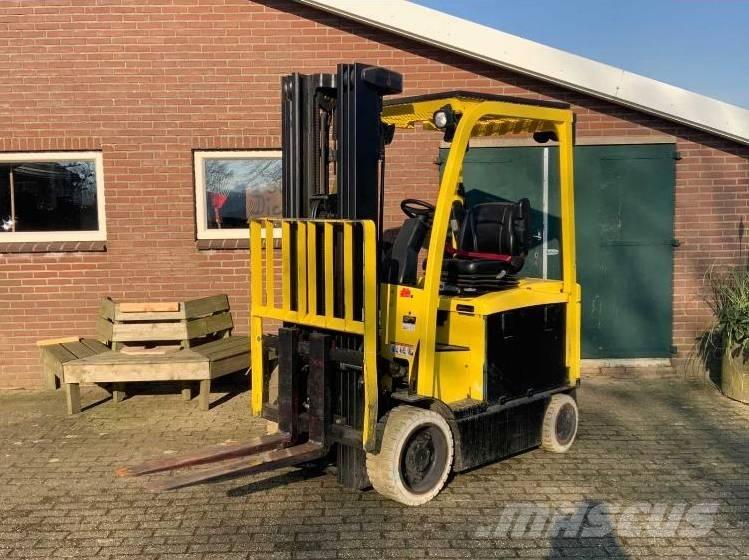 Hyster E 3.0XN Електрически вилични кари-повдигачи