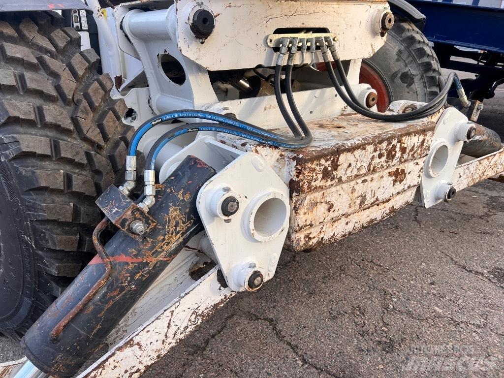 Bobcat T 40.170 Телескопични товарачи