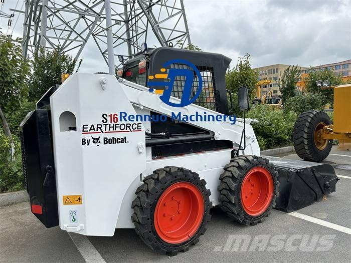 Bobcat S 16 Мини товарачи
