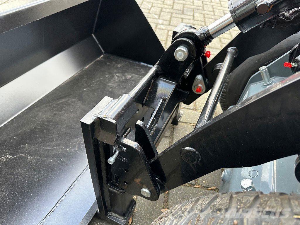 GiANT SK252 skid Специални екскаватори