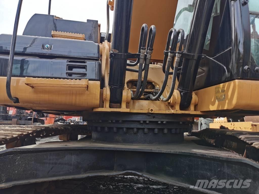 CAT 323D Верижен екскаватор