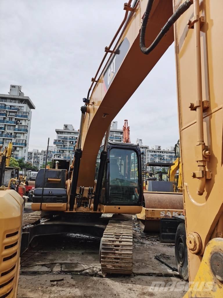 CAT 323D Верижен екскаватор
