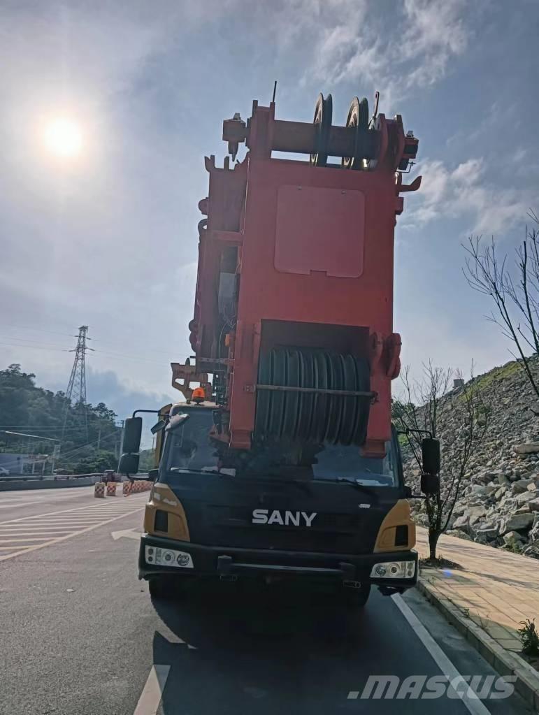 Sany SAC4500T Всъдеходни кранове
