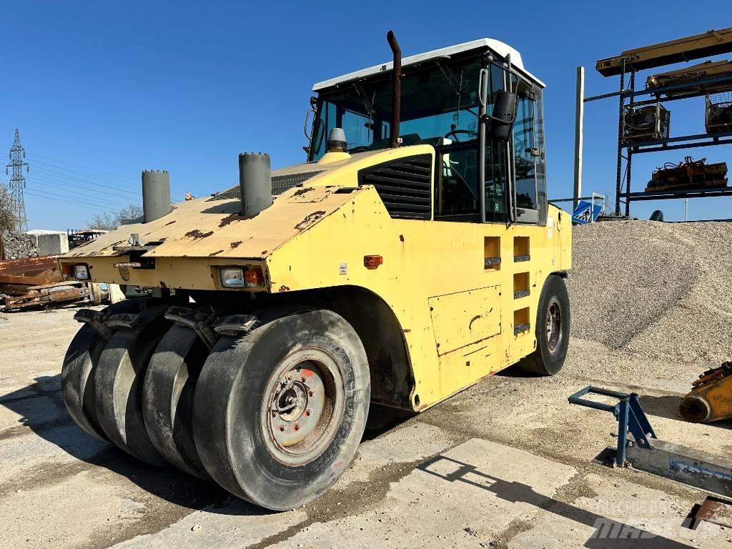 Stavostroj VP 2400 Пневматични гумени  ролки
