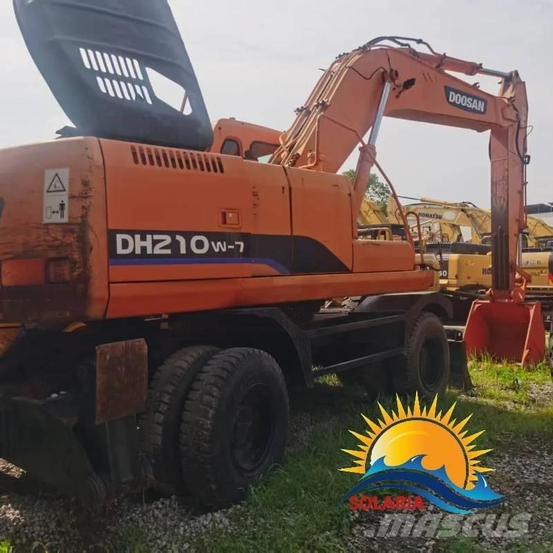 Doosan DH 210 W-7 Колесни екскаватори