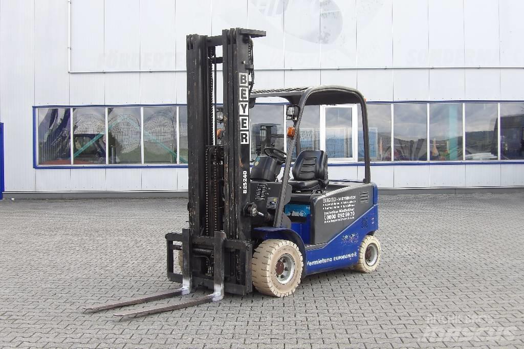 Manitou ME 430 Електрически вилични кари-повдигачи