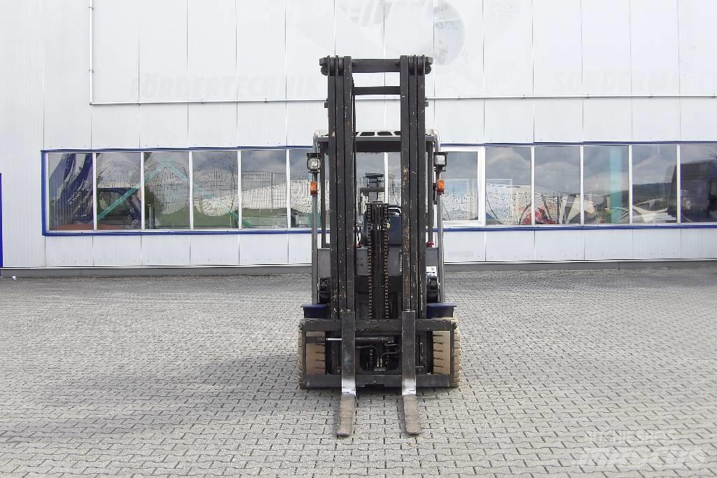 Manitou ME 430 Електрически вилични кари-повдигачи