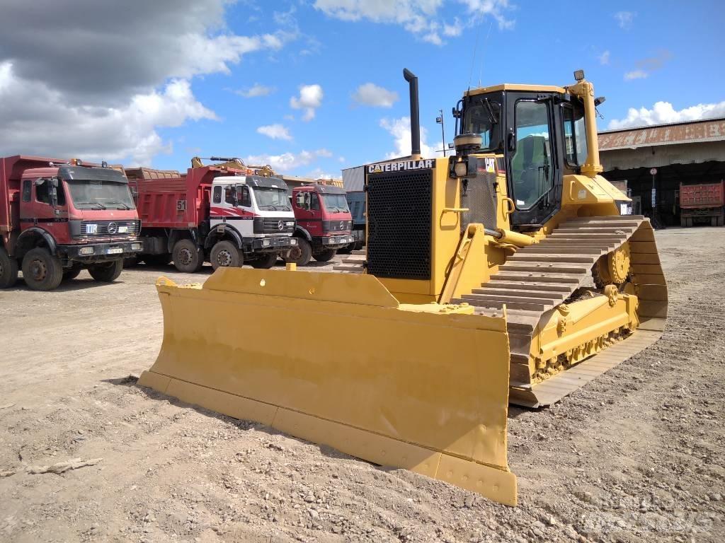 CAT D 6 M LGP Булдозери