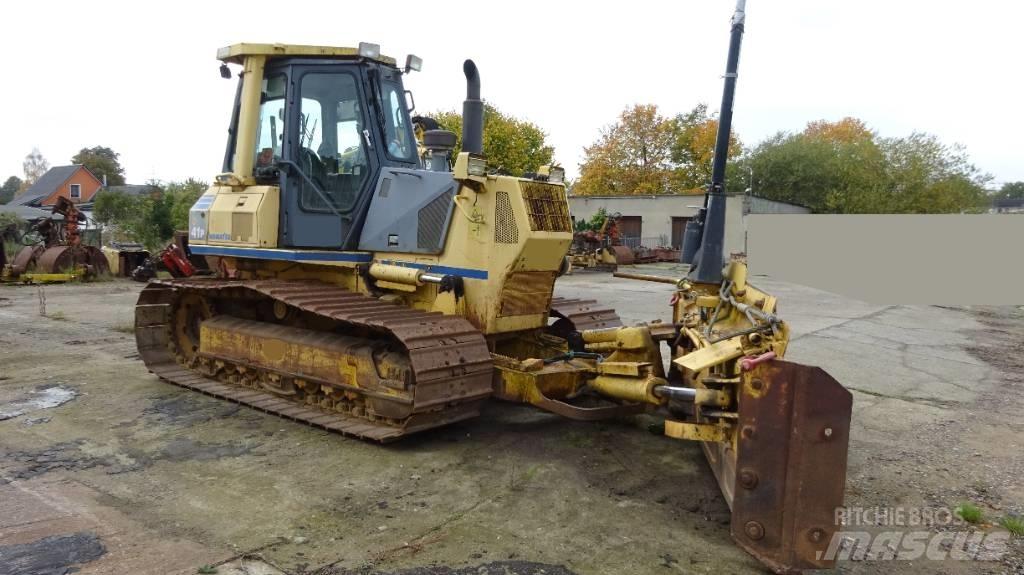Komatsu D 41 P-6 Верижни булдозери
