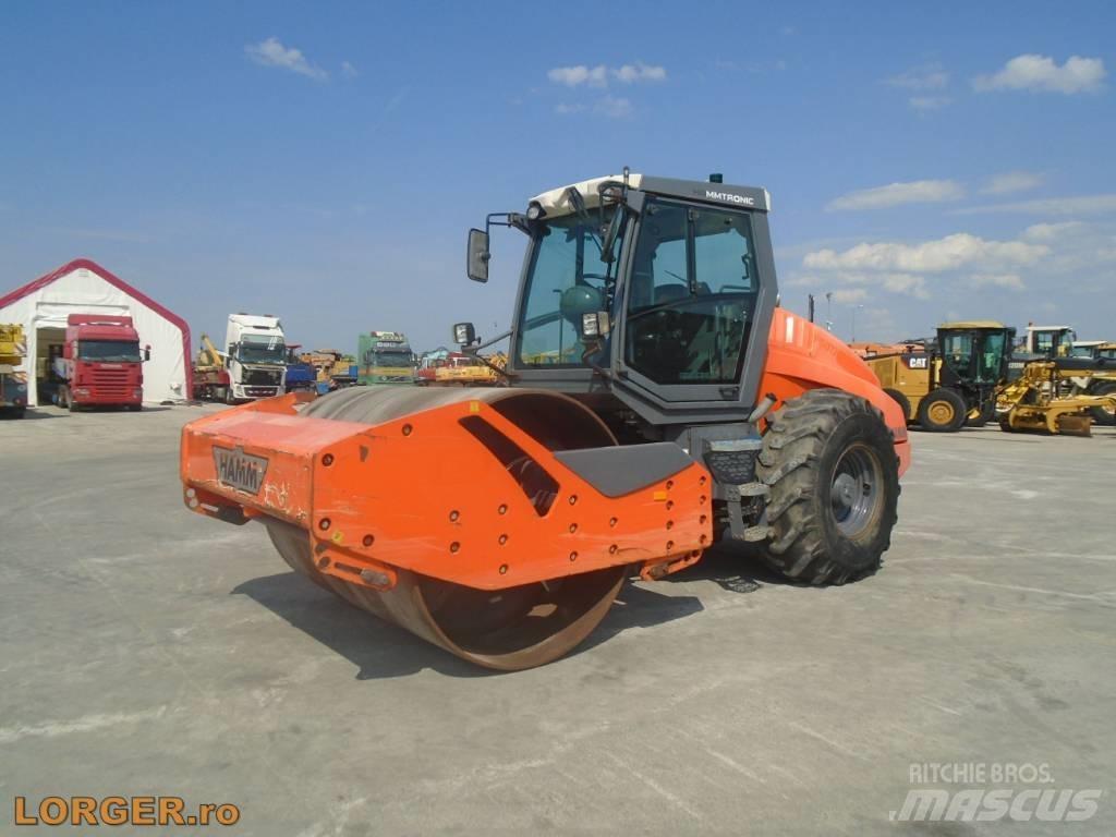 Hamm H13 i x Еднобарабанни ролки
