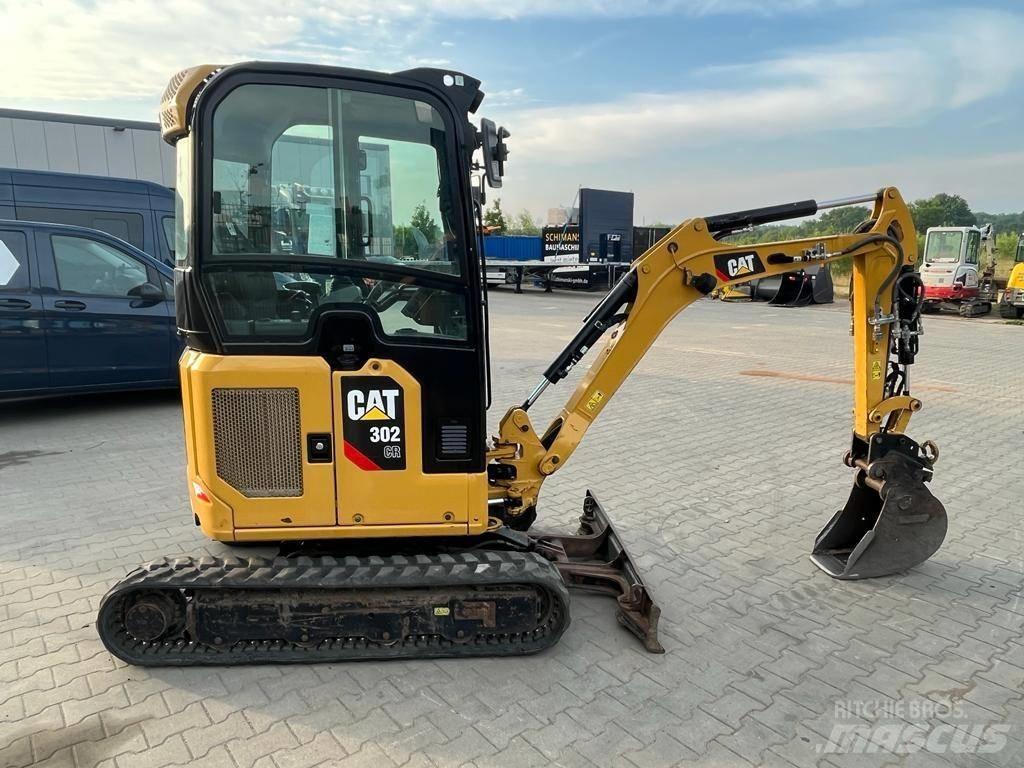 CAT 302 Мини екскаватори < 7 т