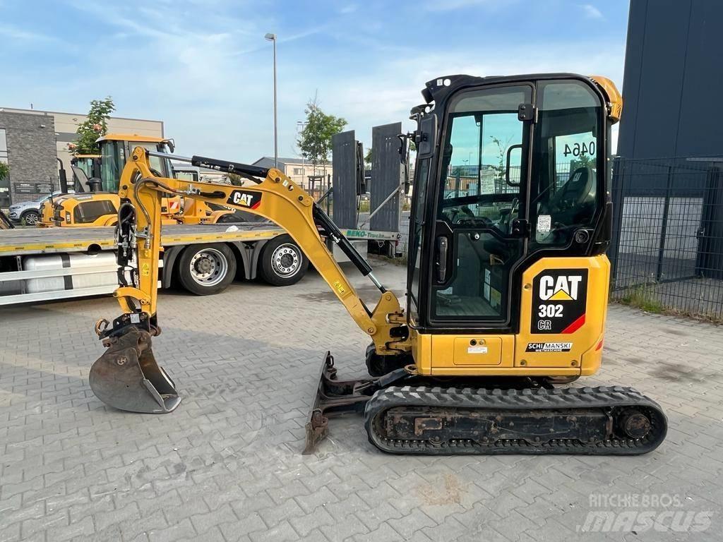 CAT 302 Мини екскаватори < 7 т