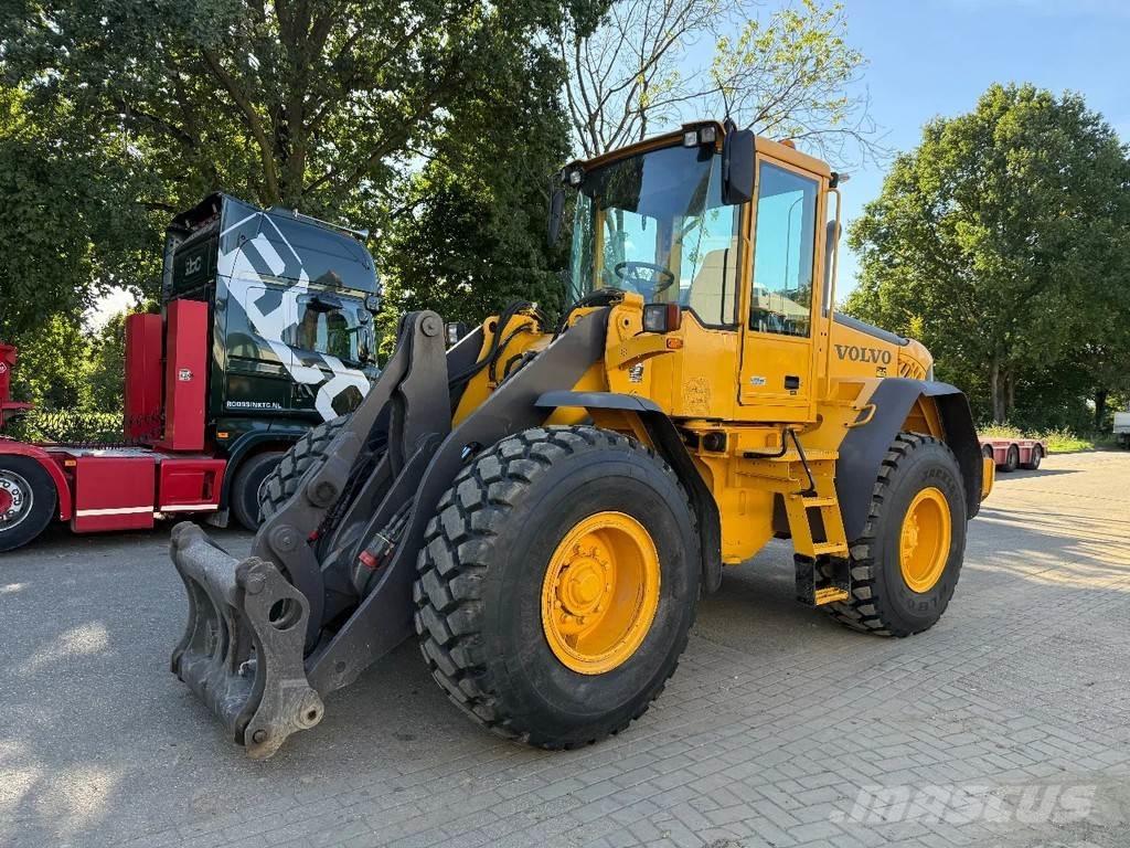 Volvo L60E Колесни товарачи