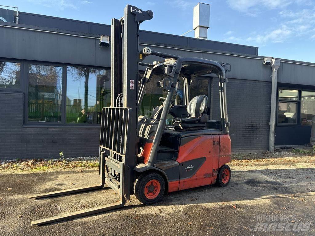 Linde E16PH-02 Електрически вилични кари-повдигачи