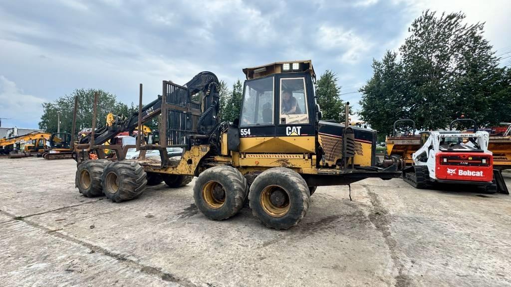 CAT 554 Форуардери