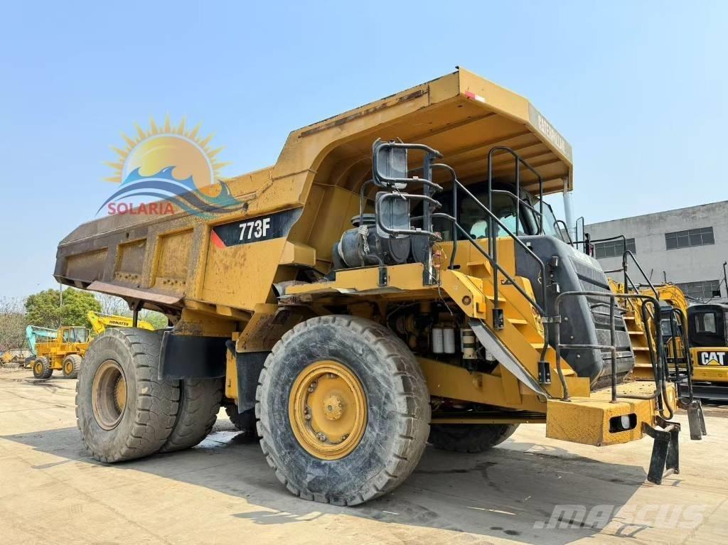 CAT 773 F Дъмпери/моторни превозни средства