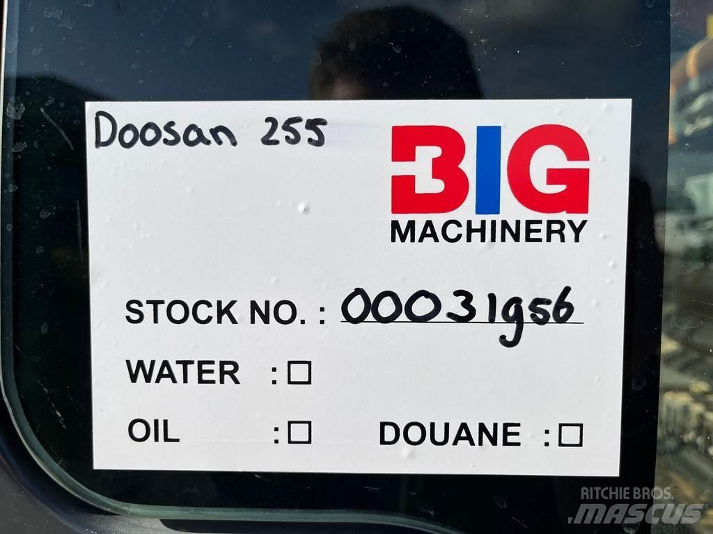 Doosan DX255LC-3 Верижен екскаватор
