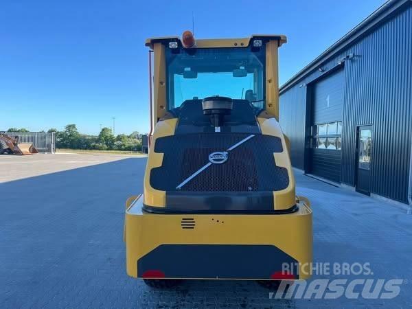 Volvo SD 75 B Еднобарабанни ролки
