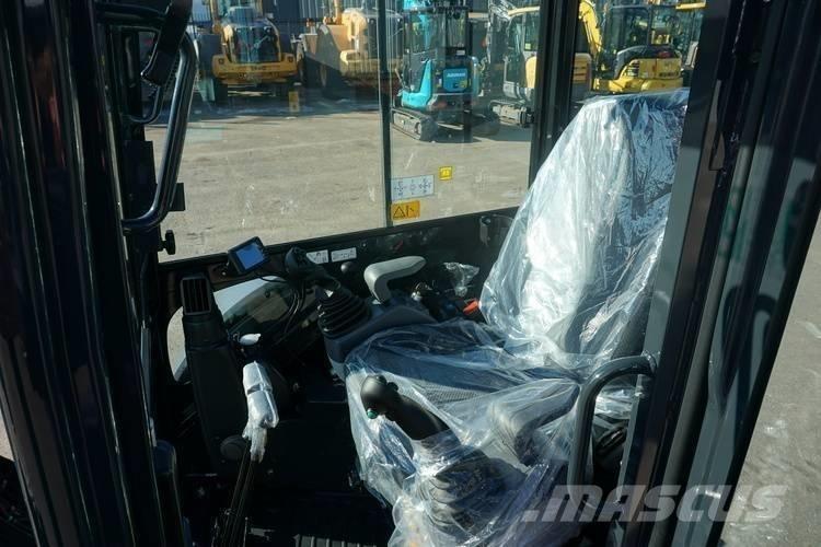 Airman AX 26 U-7 Мини екскаватори < 7 т