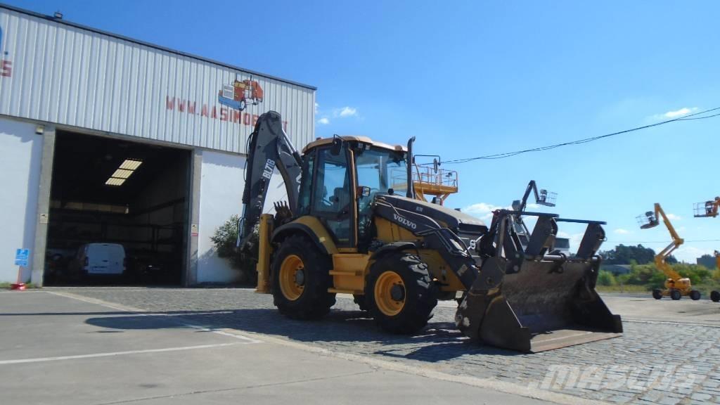 Volvo BL 71 Товарач със заден ексватор