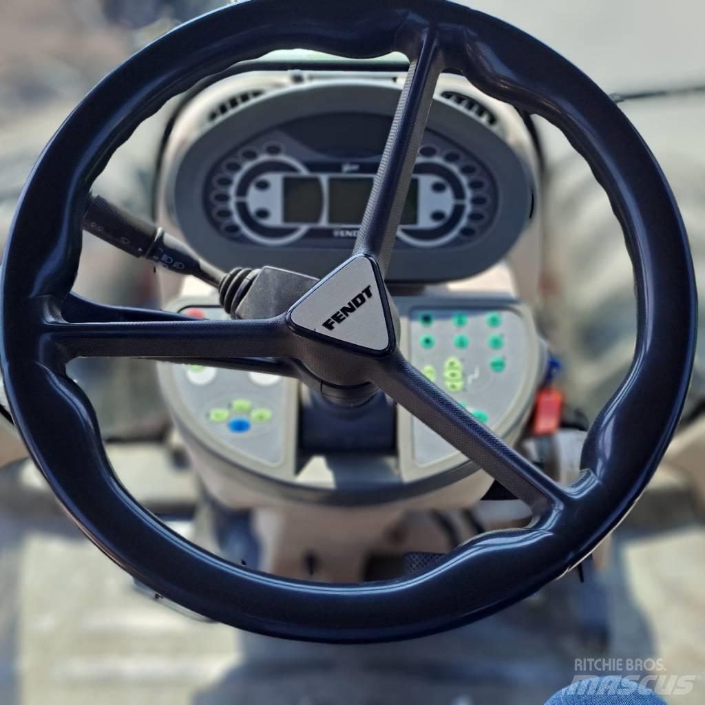 Fendt 936 Vario Трактори