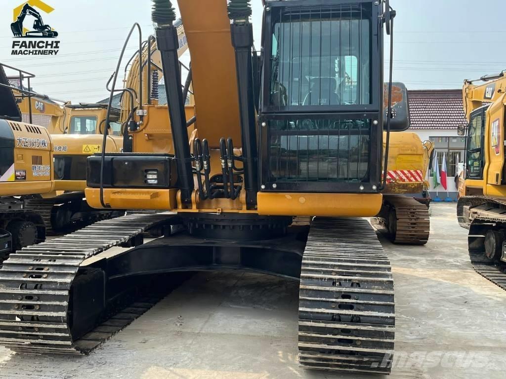 CAT 320D Средни екскаватори 7т - 12т