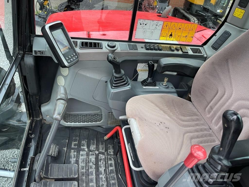 Bobcat E 85 Средни екскаватори 7т - 12т