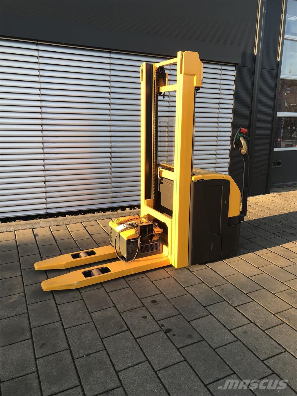 Jungheinrich WP16 Самоходни товарачи