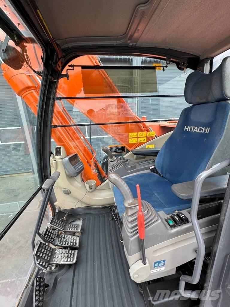 Hitachi ZX 250 LC-3 Верижен екскаватор