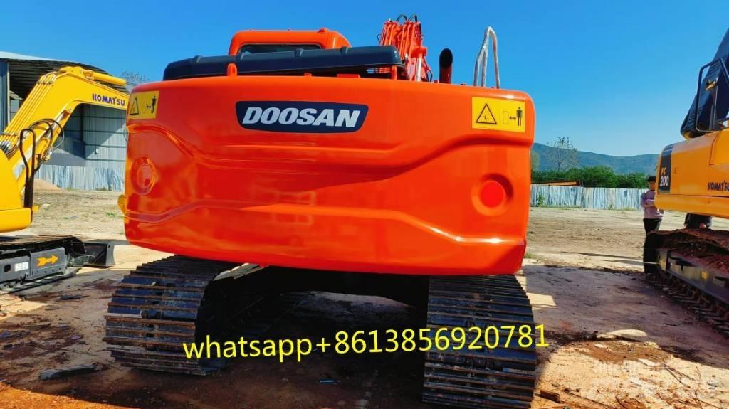 Doosan DX150 Средни екскаватори 7т - 12т