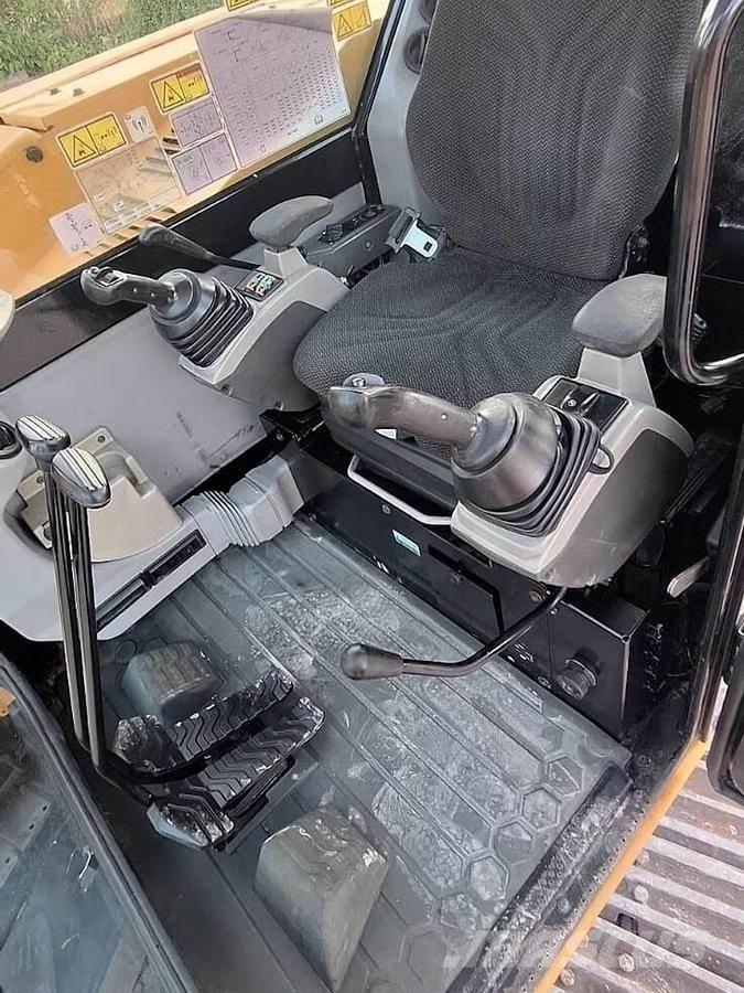 CAT 308E Средни екскаватори 7т - 12т