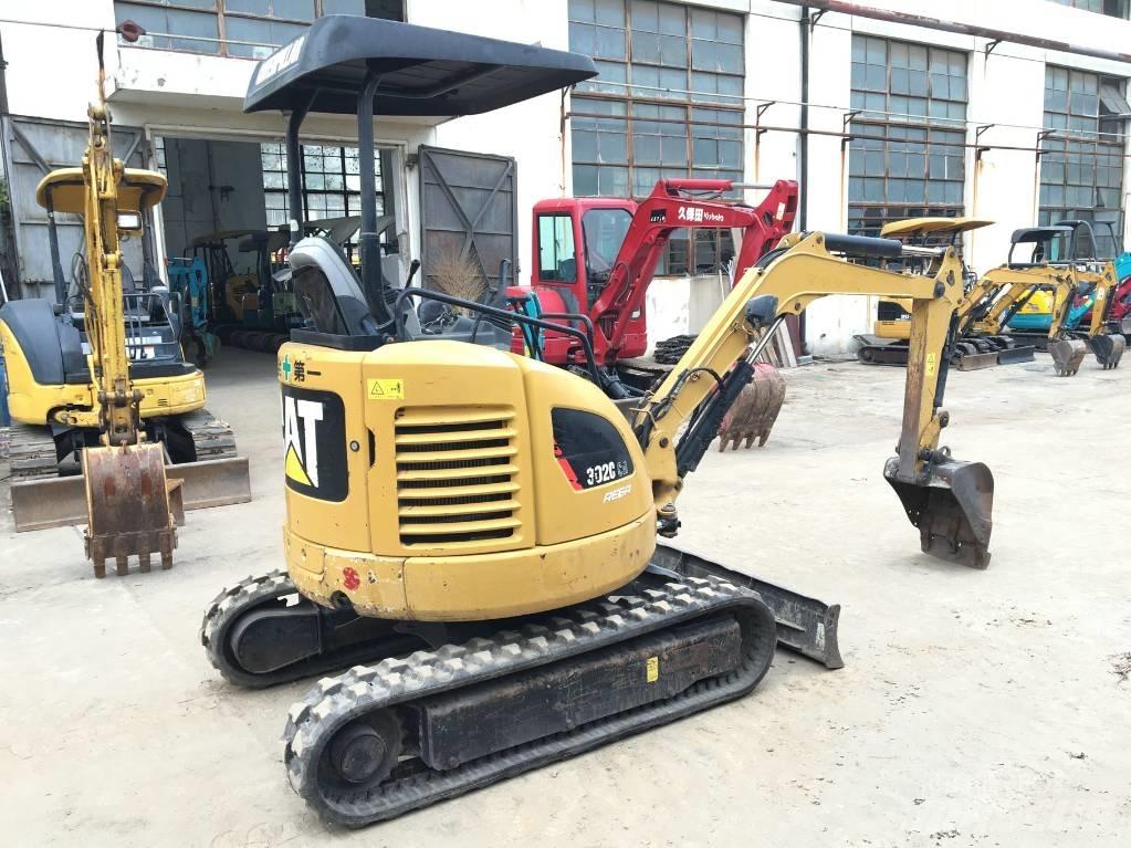 CAT 302C Верижен екскаватор