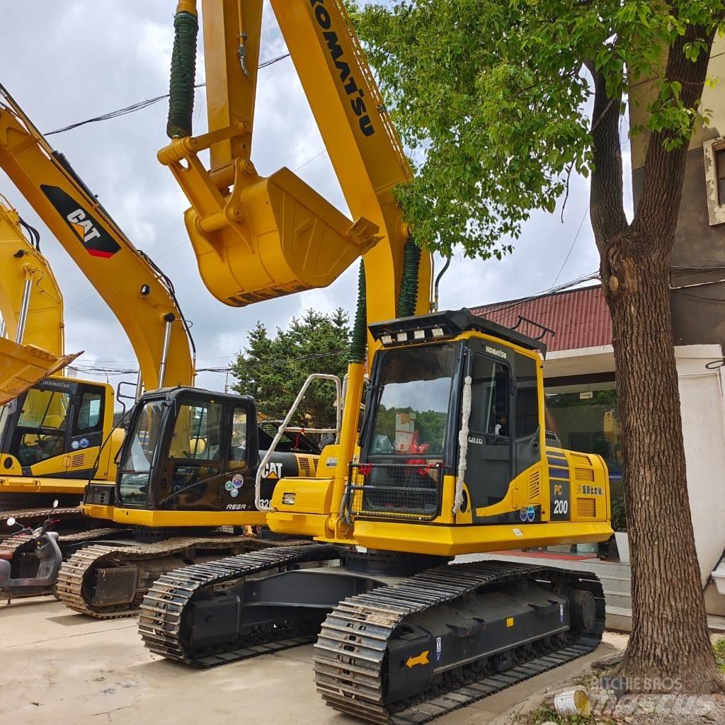 Komatsu PC 200 Верижен екскаватор