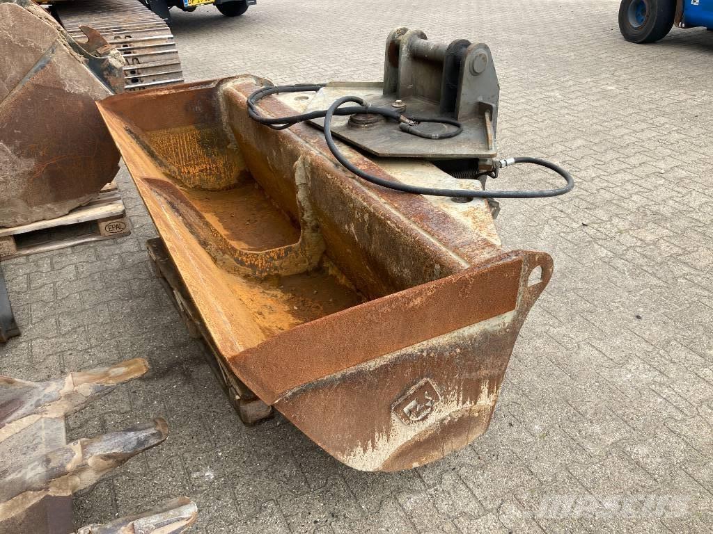 Komatsu PC 130-6K Верижен екскаватор