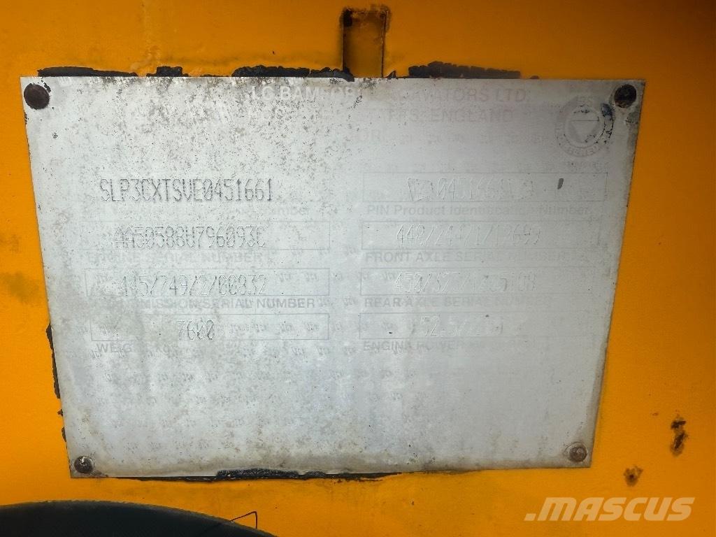 JCB 3 CX SM Товарач със заден ексватор