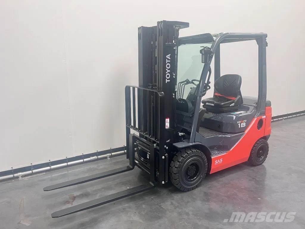 Toyota 42-8 FDF 18 Дизелови камиони