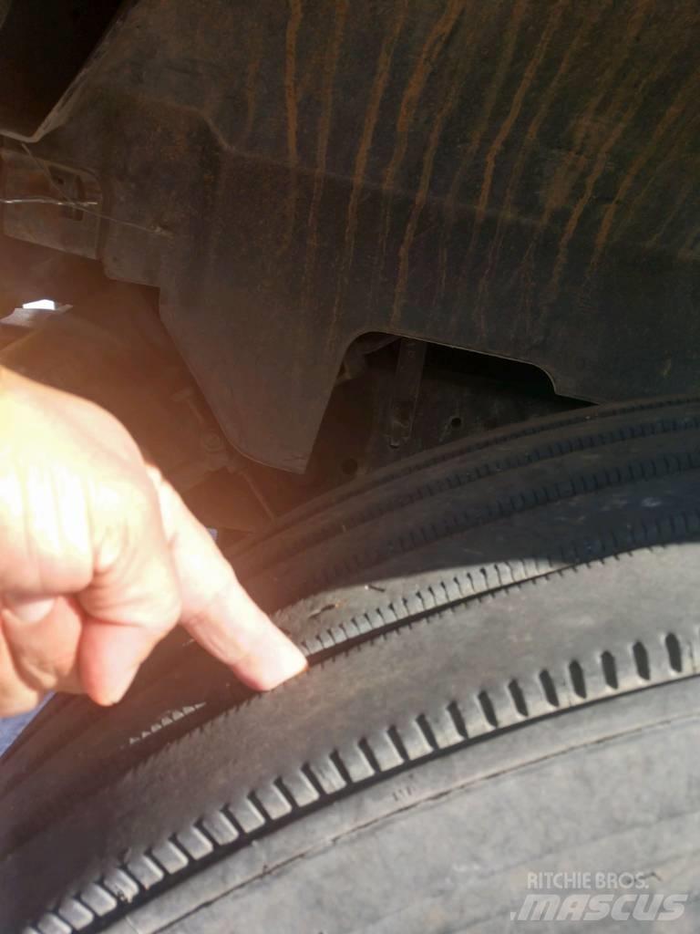 GMC Topkick C 7000 Камиони за дървени стърготини
