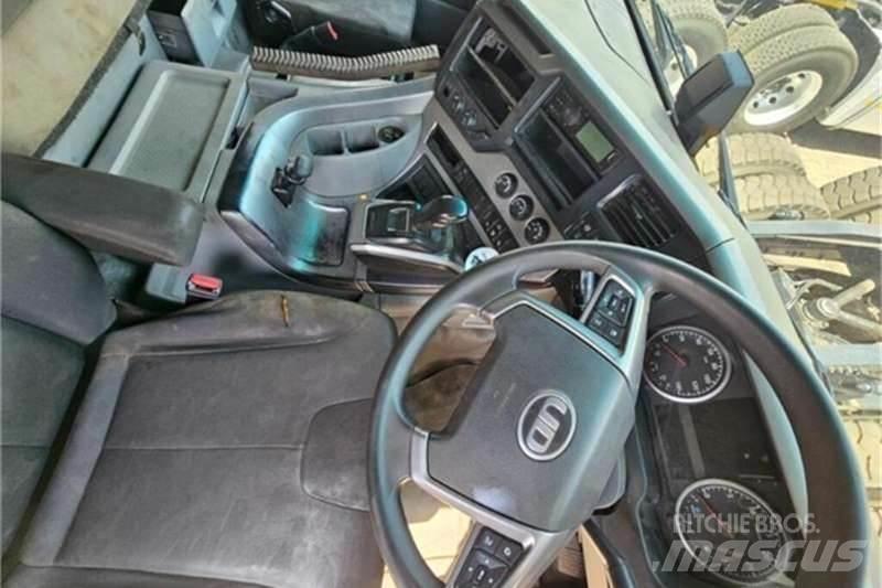 UD TRUCKS QUON Други