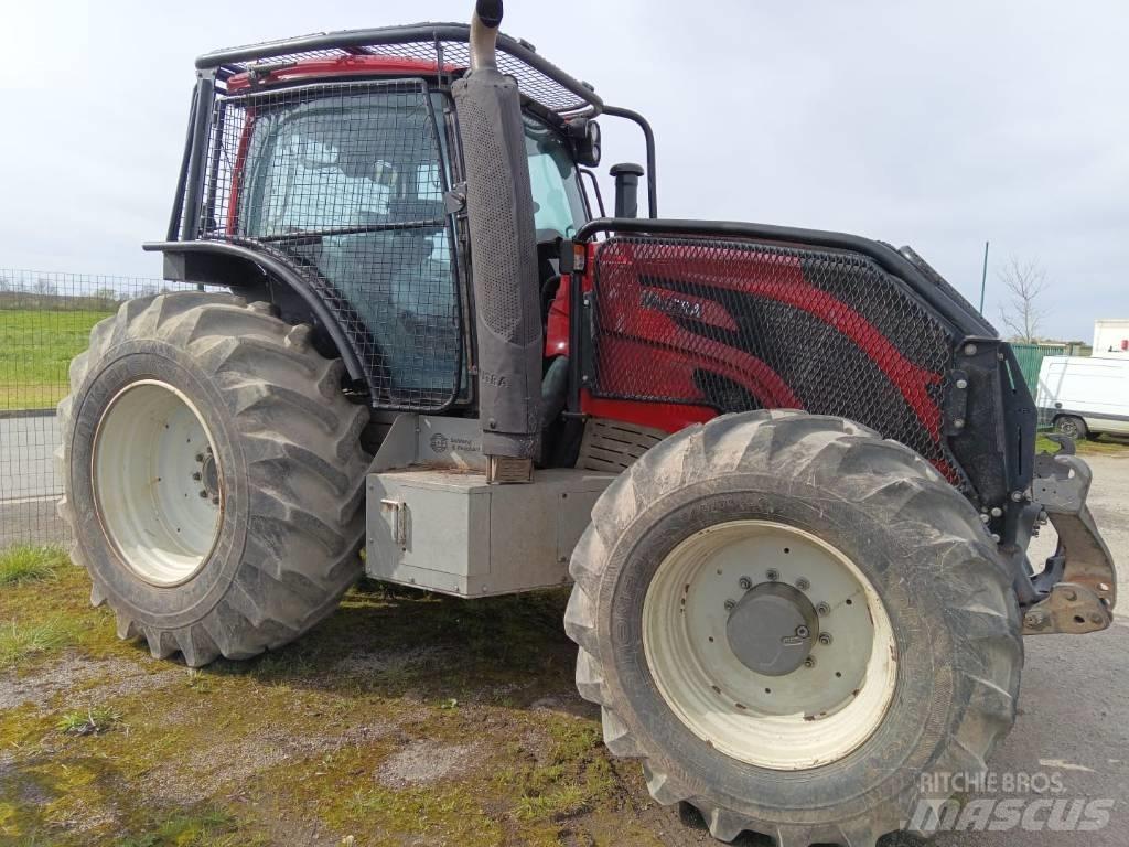 Valtra T 234 Direct Горски трактори