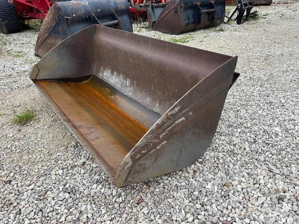  ŁYŻKA MANITOU 2,4 M Други товарещи и копаещи и аксесоари