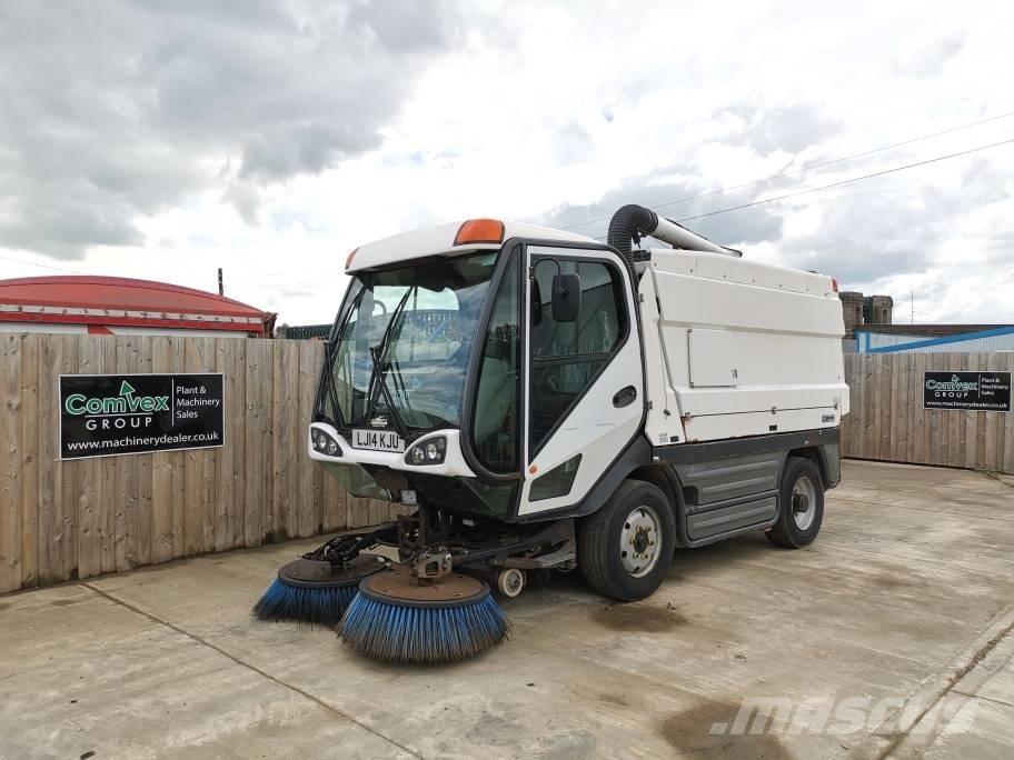 Johnston CX 400 Автоматични метачки с четки