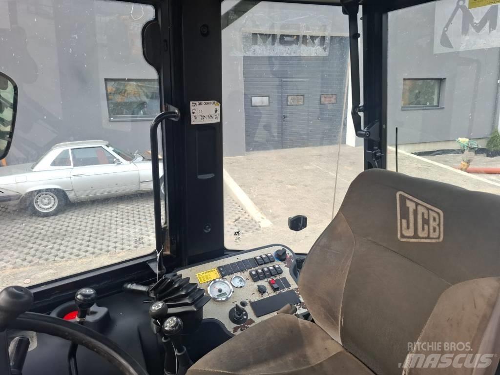 JCB 2 CX Товарач със заден ексватор