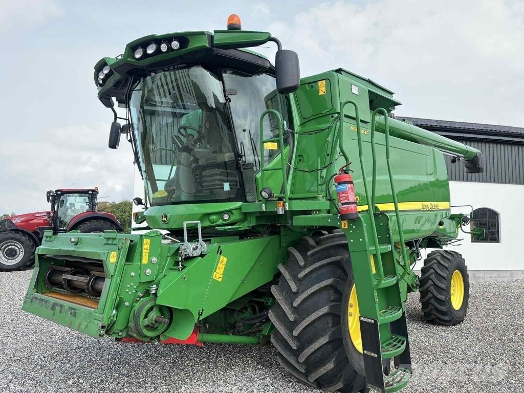John Deere T 670 i Комбайни