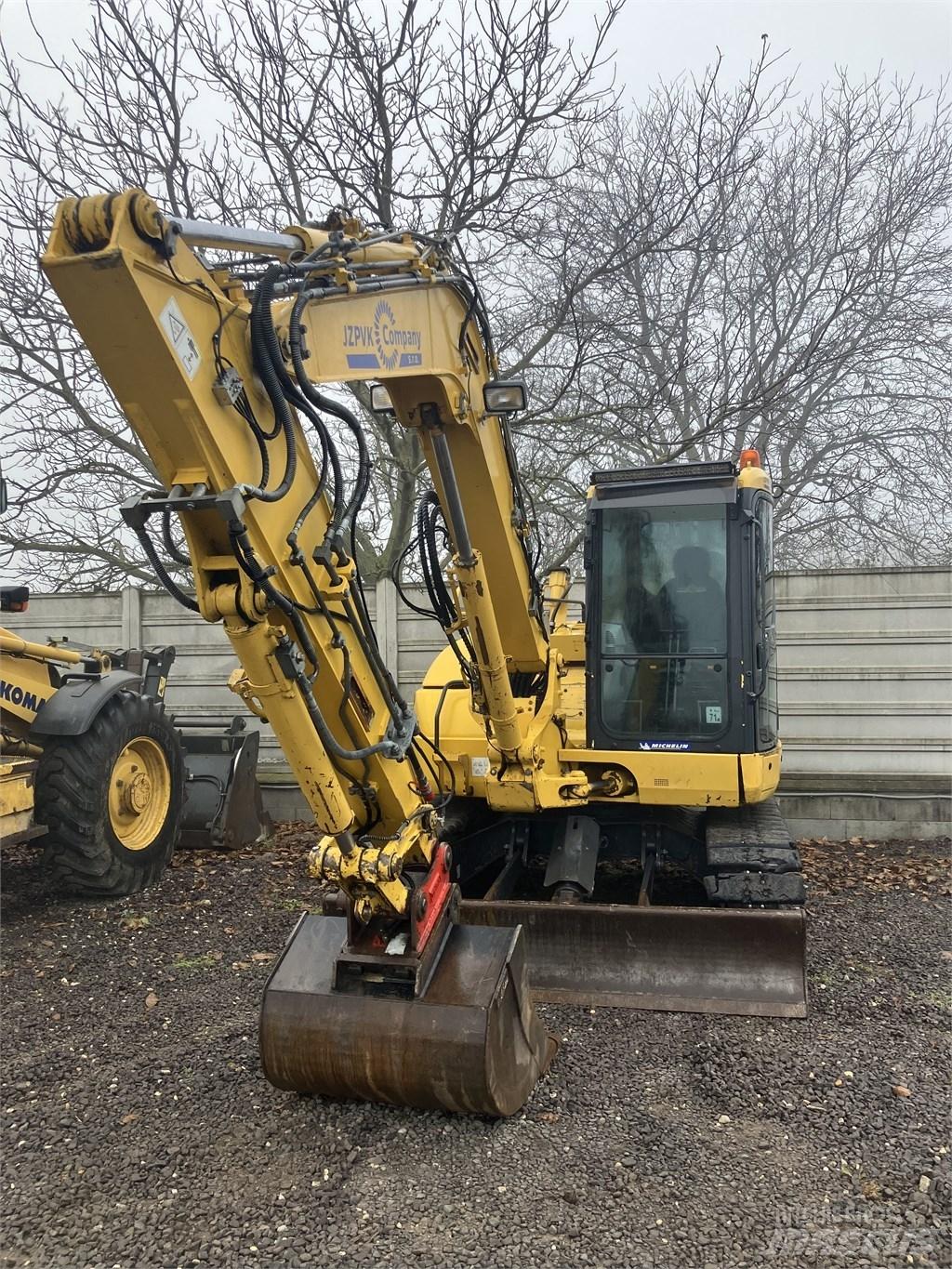 Komatsu PC 88 MR-10 Средни екскаватори 7т - 12т