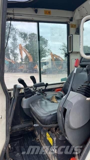 Kubota U 25-3 Мини екскаватори < 7 т