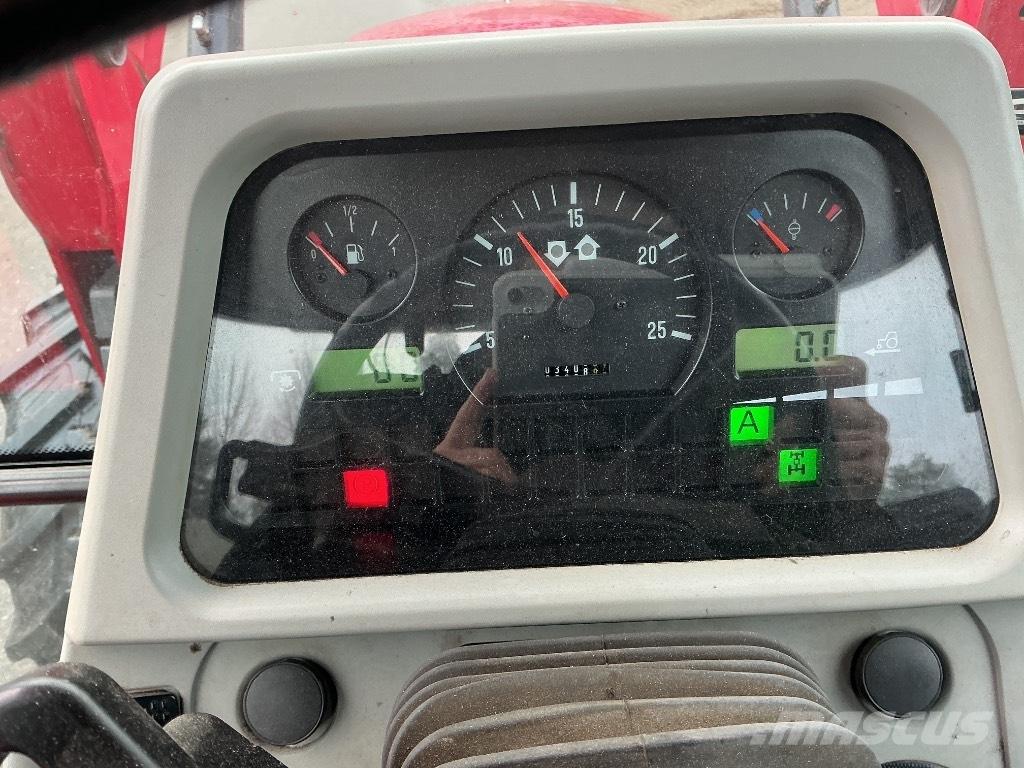 Massey Ferguson 5465 Трактори