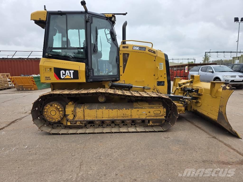 CAT D 5 K 2 LGP Верижни булдозери
