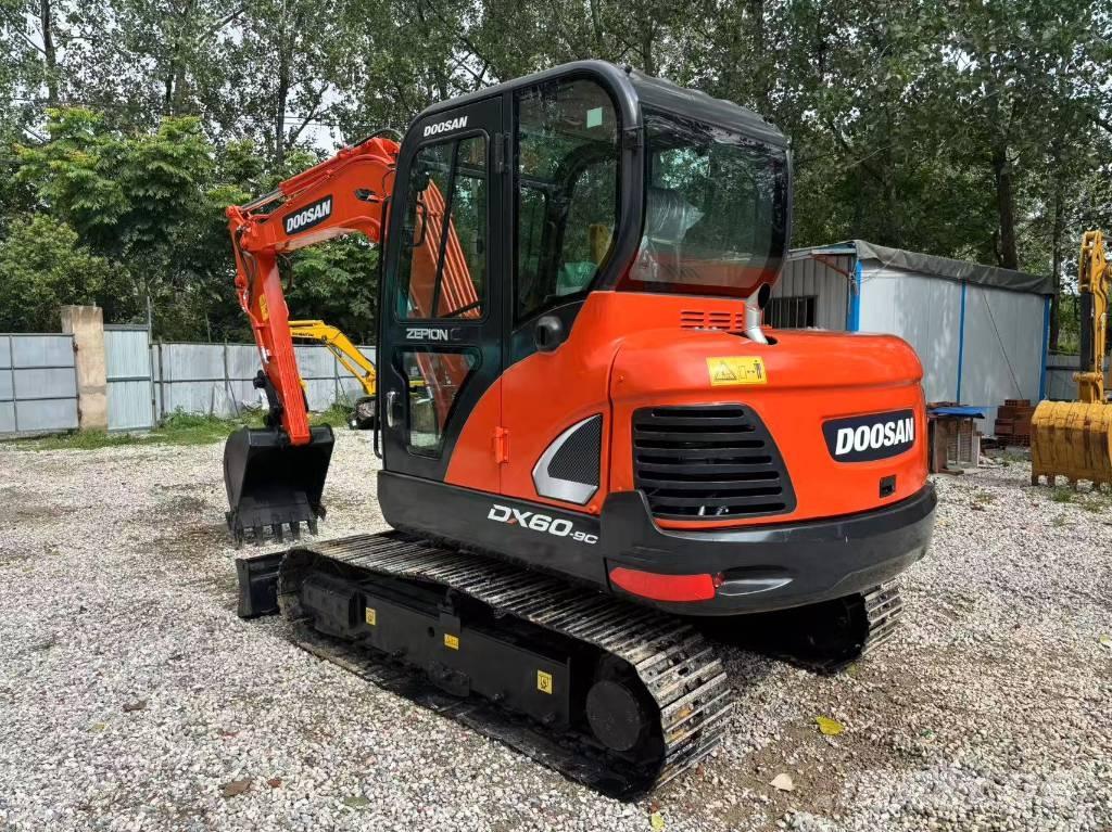 Doosan DX 60-9 C Мини екскаватори < 7 т